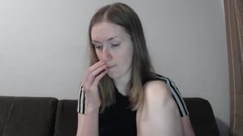 Snapshot of lily_love_x chatting on 07.10.26 lily_love_x online show from 07.10.26
