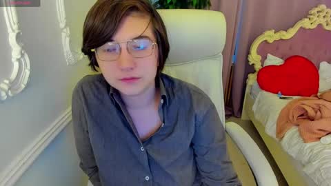 Lily online show from 04.12.26