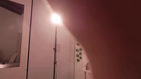 Snapshot of lily_miiller chatting on 05.30.26 Lily Miiller online show from 05.30.26