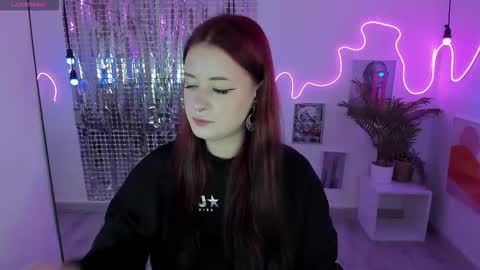 Lily online show from 09.21.25