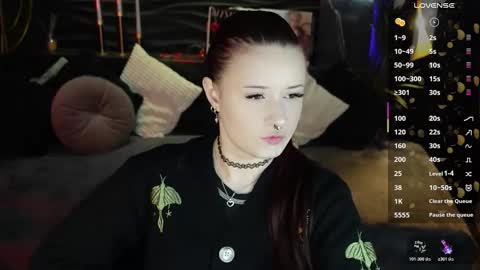 Lily online show from 03.27.26