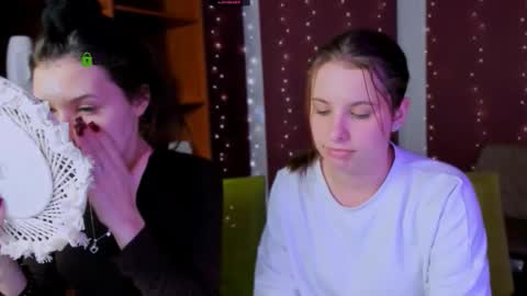 Snapshot of lily_morty chatting on 11.05.25 Lily online show from 11.05.25