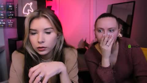 Snapshot of lily_morty chatting on 11.30.25 Lily online show from 11.30.25