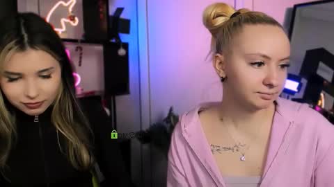 Snapshot of lily_morty chatting on 01.13.26 Lily online show from 01.13.26