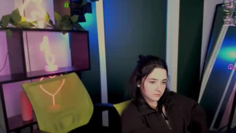 Lily online show from 03.22.26