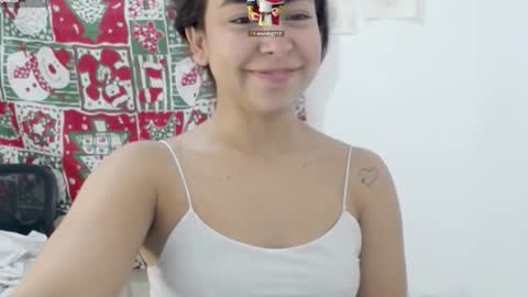 Lily Roberts online show from 12.03.25