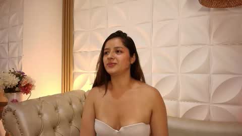 Snapshot of lily_rousee_ chatting on 01.14.26 Lily Lauren online show from 01.14.26