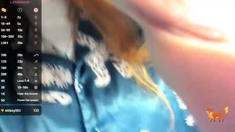 Snapshot of lily_shamy chatting on 04.21.26 Alice online show from 04.21.26