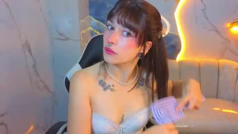 Snapshot of lily_tx chatting on 06.22.26 Follow me.. Live 730 to 1400 online show from 06.22.26