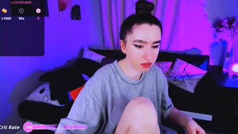 LILY online show from 10.12.25