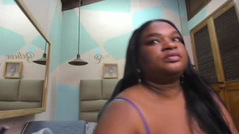 Lily online show from 02.06.25