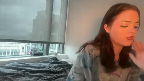 Snapshot of lilybrown07 chatting on 02.27.26 lilybrown07 online show from 02.27.26