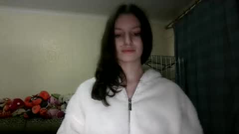 lilycandy_ online show from 12.04.24