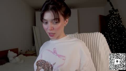 Lily   online show from 12.23.24