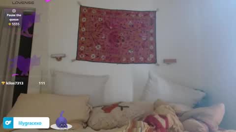 Lily Grace online show from 11.13.25