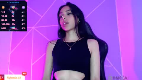 Snapshot of lilylouisee_ chatting on 11.15.25 Liliana louise online show from 11.15.25