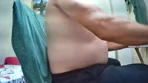 Snapshot of lilylovelyman50 chatting on 06.18.26 lilylovelyman50 online show from 06.18.26