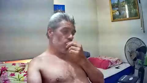 Snapshot of lilylovelyman50 chatting on 07.16.26 lilylovelyman50 online show from 07.16.26