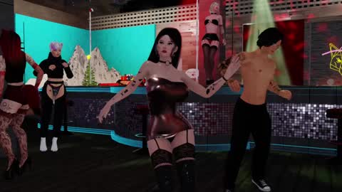 Snapshot of lilymistress chatting on 12.31.24 Lily online show from 12.31.24