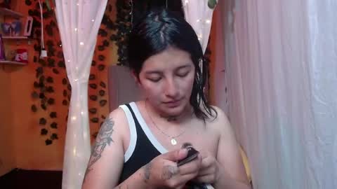 Snapshot of lilymoon_018 chatting on 05.16.26 lilymoon_018 online show from 05.16.26