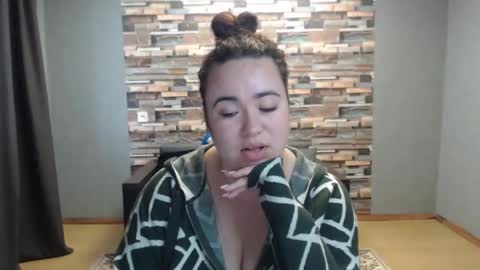 busty princess online show from 11.02.25