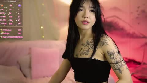 Lin Use menu to play with me  online show from 02.15.25