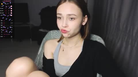 Scarlet online show from 03.04.26