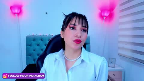  Lina Bedoya  online show from 01.28.25