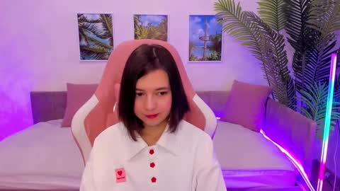 Lina online show from 02.18.25
