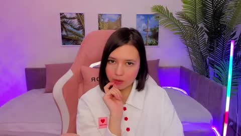Lina online show from 02.23.25