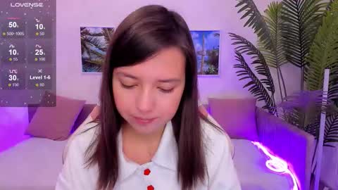 Lina online show from 10.11.25