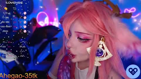 Hey im Lina Ur cosplay waifu  online show from 02.27.25