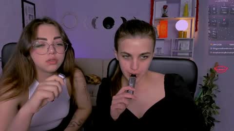 Snapshot of lina_fox12 chatting on 05.11.26 lina_fox12 online show from 05.11.26