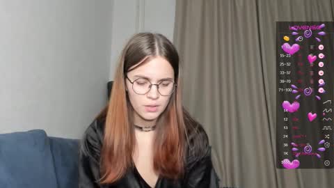 lina hall online show from 01.09.25