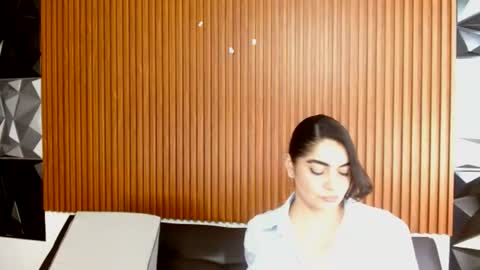 Snapshot of lina_leyton chatting on 06.24.26 Lina Leyton online show from 06.24.26