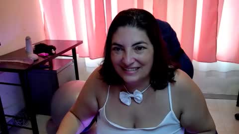 Snapshot of lina_maria99 chatting on 12.02.25 Lina Mara99 online show from 12.02.25