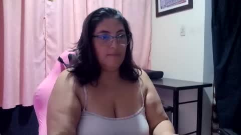 Snapshot of lina_maria99 chatting on 08.03.26 Lina Mara99 online show from 08.03.26