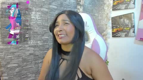 LINA SANCHEZ online show from 04.11.26