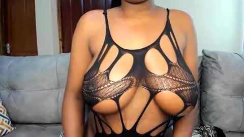 lina sexy58 online show from 02.01.26