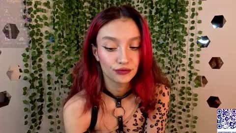 Snapshot of linaage chatting on 03.28.26 Lina online show from 03.28.26