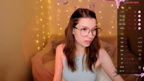 Lina online show from 09.28.25