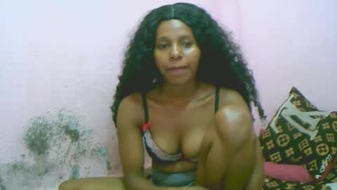 linah1123 online show from 12.22.25