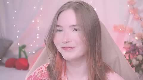 Snapshot of linalyy chatting on 10.10.25 Lina online show from 10.10.25