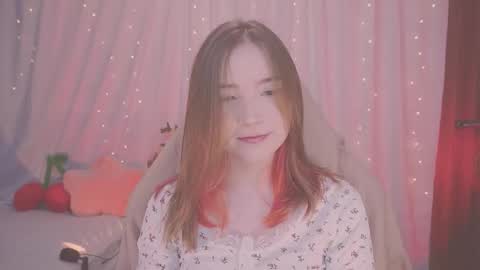 Snapshot of linalyy chatting on 01.07.26 Lina online show from 01.07.26