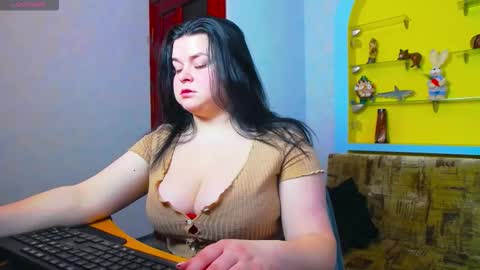 Lina online show from 03.24.26