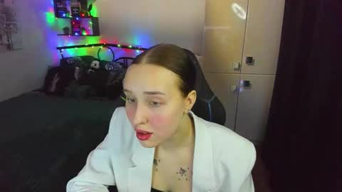 Lina online show from 02.09.26