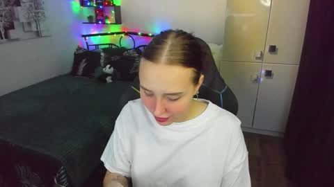 Lina online show from 02.23.26