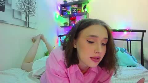 Lina online show from 03.17.26