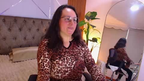 Snapshot of linceadictiva chatting on 06.04.26 LINCE online show from 06.04.26