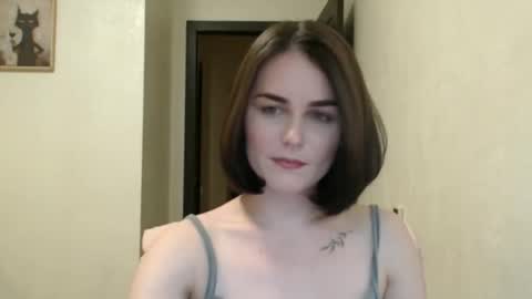 Snapshot of linda_aa chatting on 05.11.26 Linda online show from 05.11.26